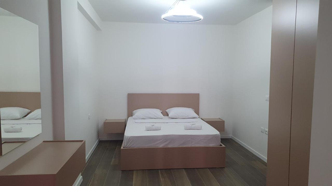 Amelja'S Apartment Shkodër Dış mekan fotoğraf