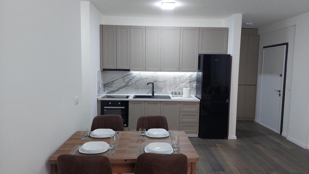 Amelja'S Apartment Shkodër Dış mekan fotoğraf